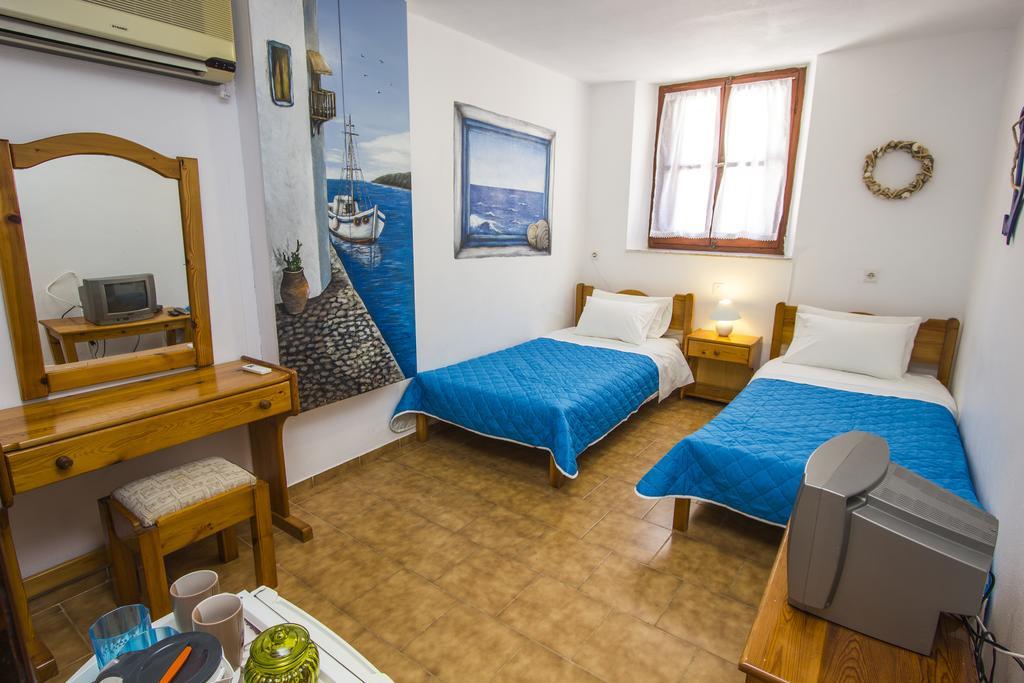 Symi Center Hotel Eksteriør bilde